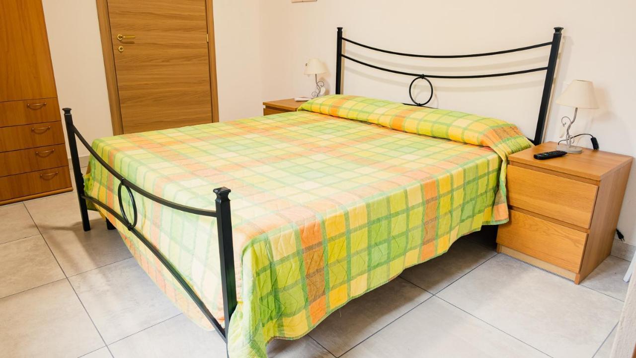 Ferienwohnung La Casa Di Nonna Agnese - Italian Homing Padenghe sul Garda Exterior foto